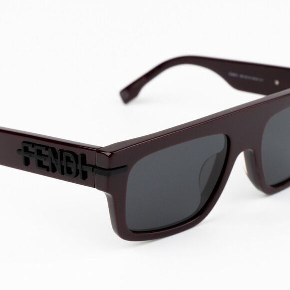 NEW Fendi FE40091U FENDIGRAPHY 69A Bordeaux Grey Unisex Square Sunglasses - Picture 5 of 10